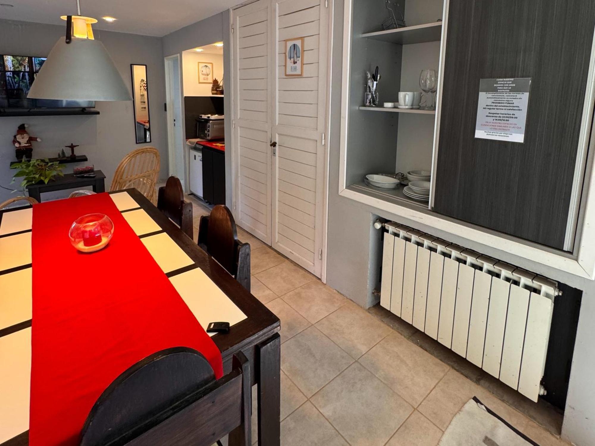 Mar de Ajó Comodo Estudio Mono Ambiente En Casa Familiar חדר תמונה
